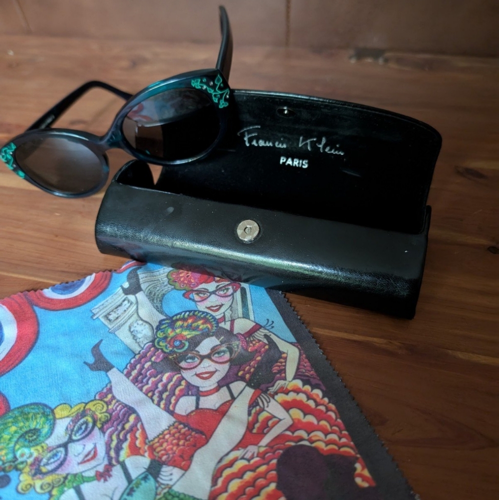 Francis Klein “Aquarius” Black Cat Eye Sunglasses, Case & Cloth, Prescription